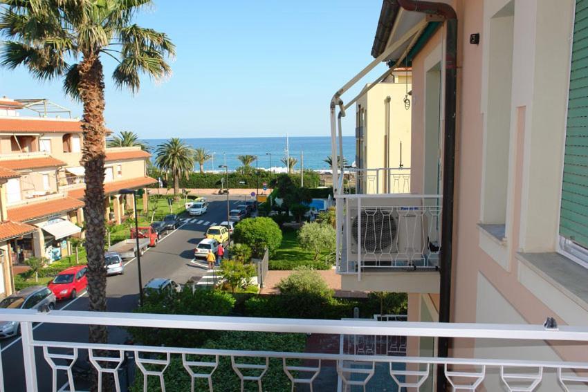Ligure Residence بورجيو فيريزي المظهر الخارجي الصورة