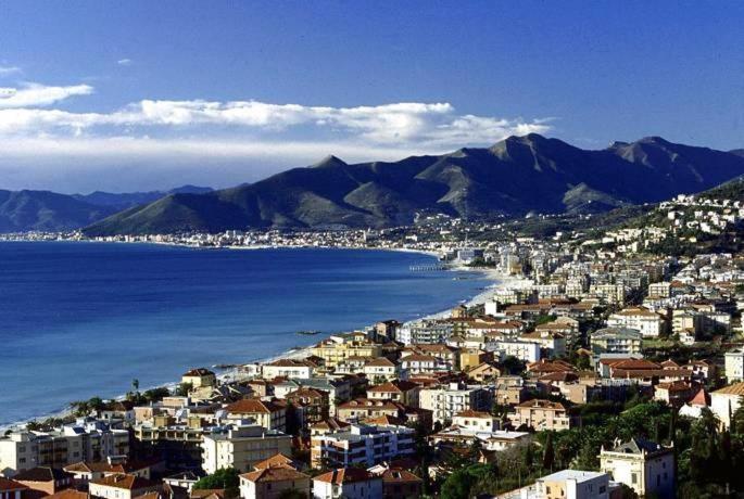 Ligure Residence بورجيو فيريزي المظهر الخارجي الصورة